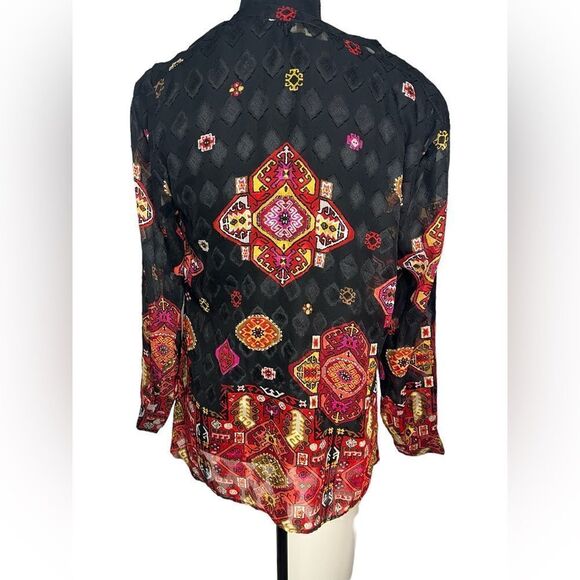 KATE SPADE BLACK/RED/PINK MEDALLION BUTTON UP ELEGANT BLOUSE WOMENS SIZE MEDIUM - Picture 2 of 10